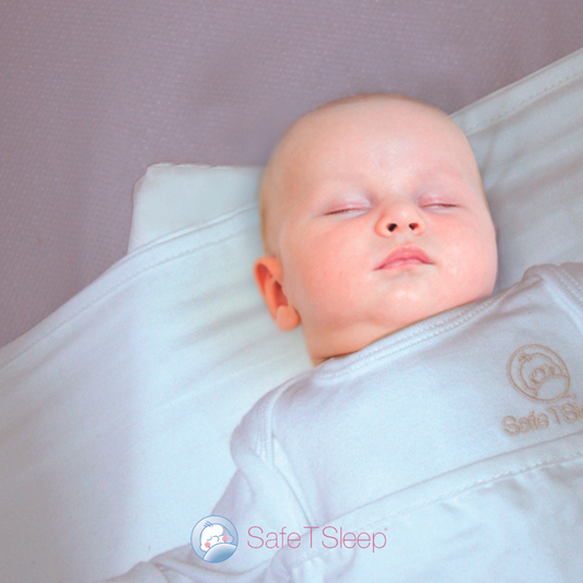The Safe T Sleep Little HEADwedge helps to prevent baby's flat or deformed heads